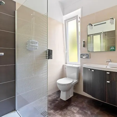 Saint Paul Otel 3*