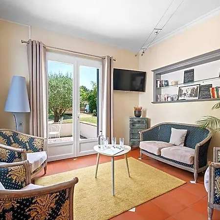 Saint Paul Hotel 3*
